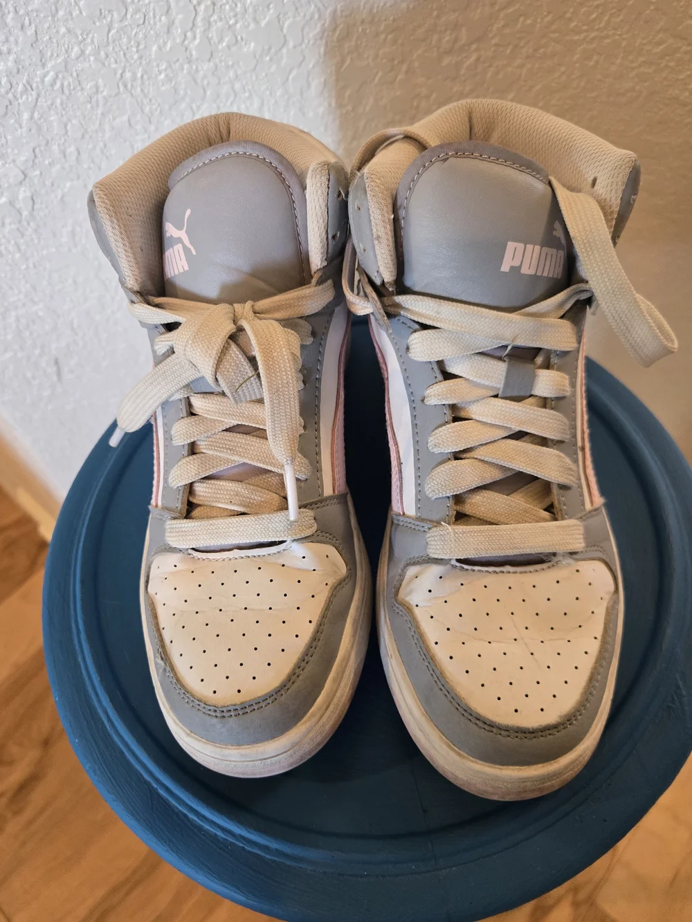 Puma Kids' High-Top Sneakers in Grey and Light Pink